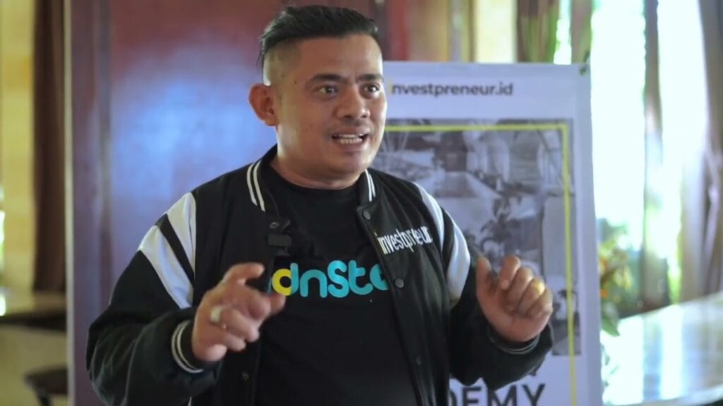 Pelaku Scam Penipuan Arthur Romeison Gulo atau Romy Gulo